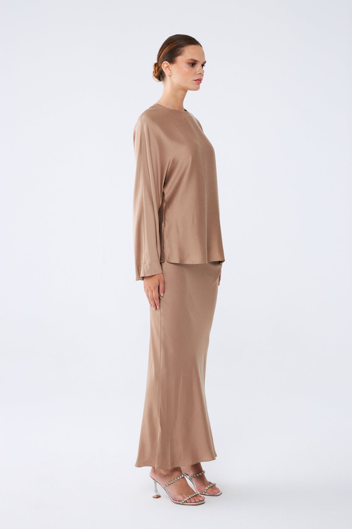 Liora Blouse – %100 İpek Yarasa Kollu Kadın Bluz Stone Taupe | Noorvien