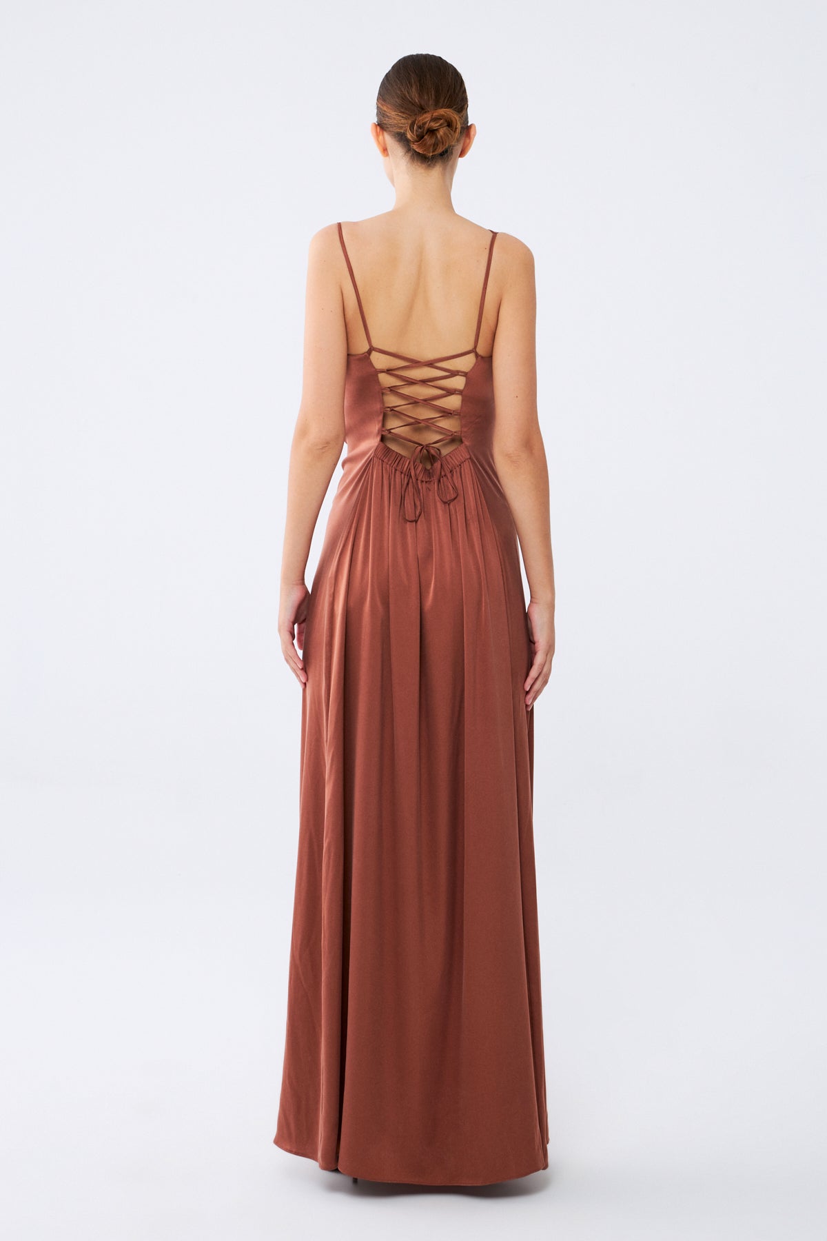 Zeline Elbise | %100 İpek Uzun Kadın Elbise Mocha Brown | Noorvien