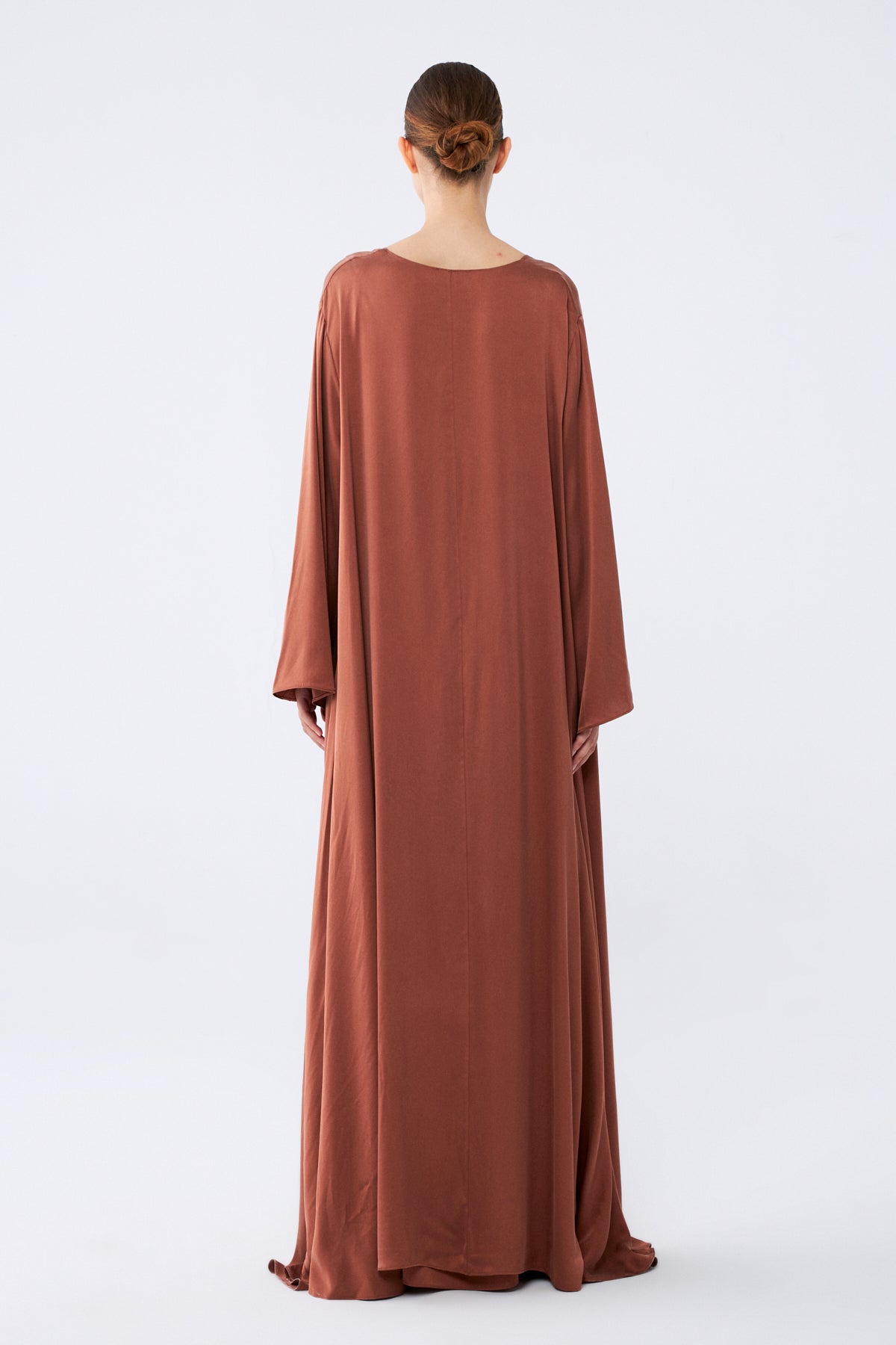 Selene Abaya | %100 İpek Lüks Kadın Abaya Mocha Brown | Noorvien