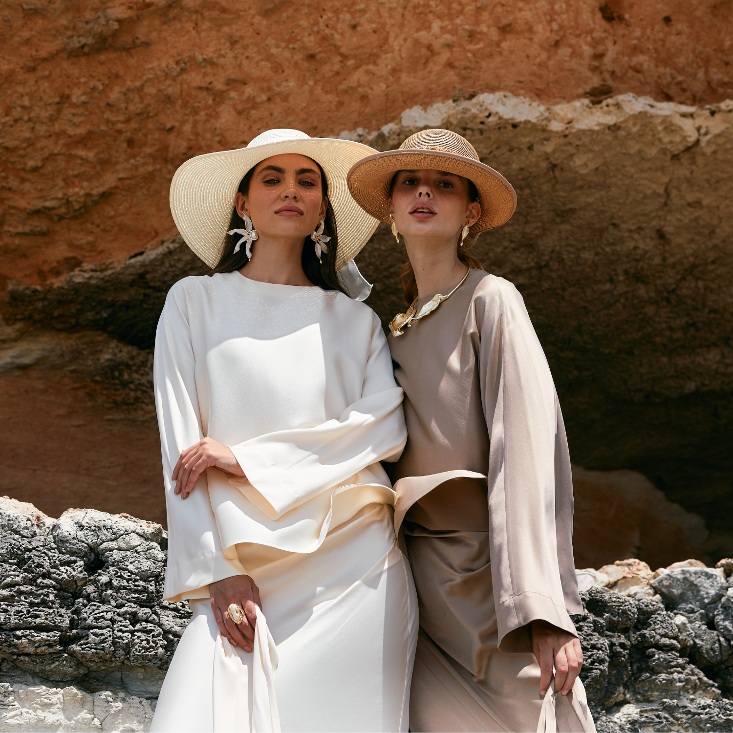 Liora Blouse – %100 İpek Yarasa Kollu Kadın Bluz Soft Cream | Noorvien
